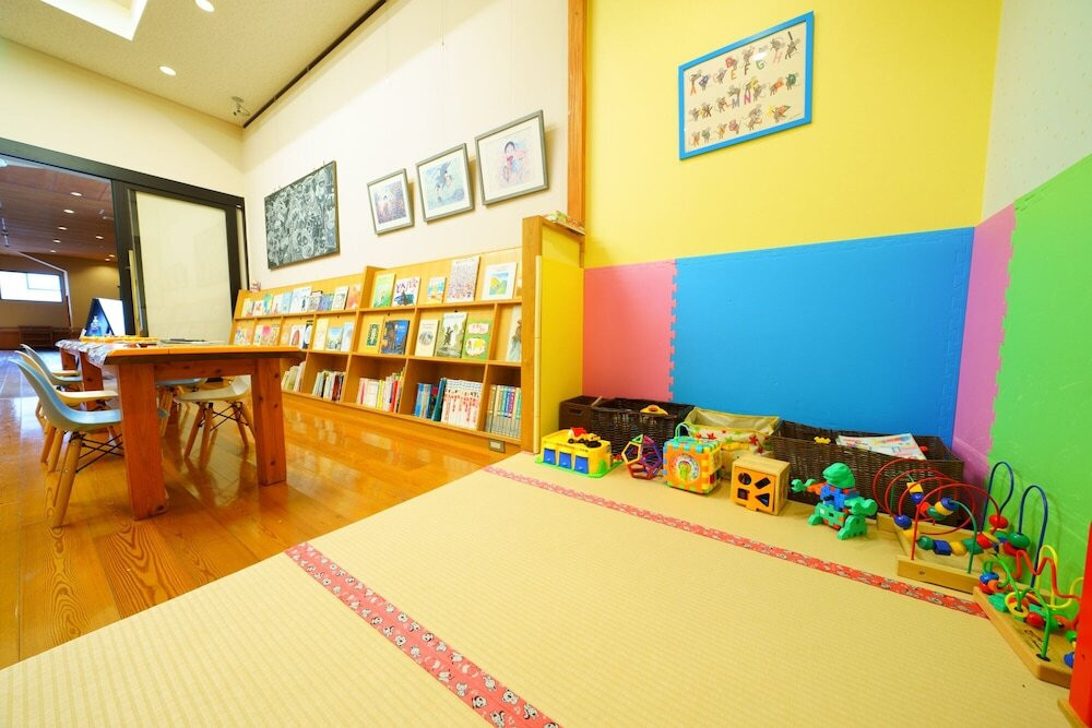 子供用の遊び場 - 屋内