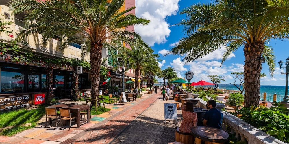 ショッピングモール