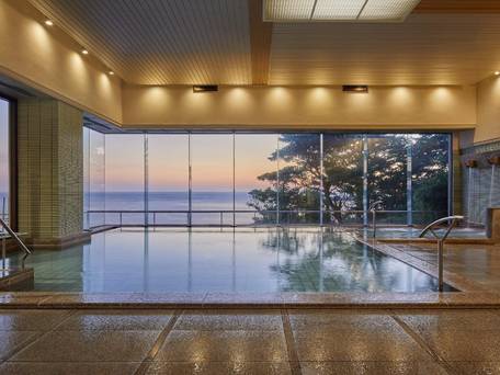 日和山温泉 ホテル金波楼 / 4