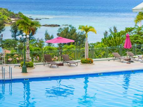 沖縄かりゆしビーチリゾート・オーシャンスパ / 1