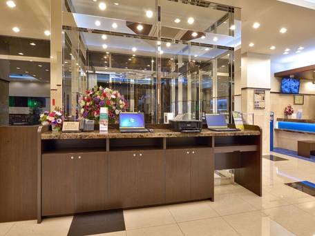 東横イン新大阪東三国駅前 / 2