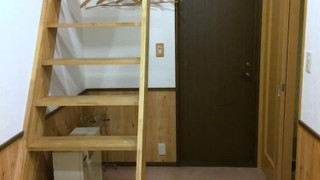 [ロフトの天窓から星が見えるお部屋] 4人部屋 ロフト付き 共用バス 202