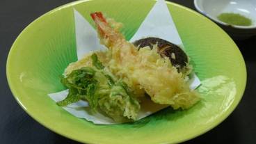 食事・飲み物 / 5