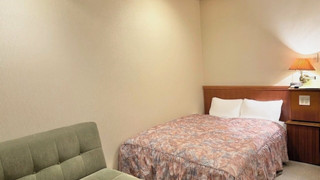 ダブルルーム ダブルベッド 1 台 禁煙