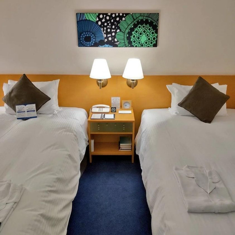 東館の「スタンダードコーナーツインルーム」 / 4