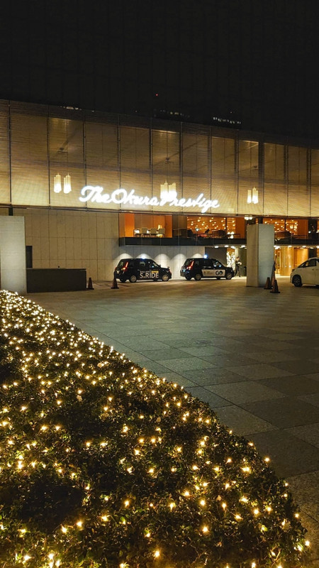 プレステージタワーの車寄せ付近