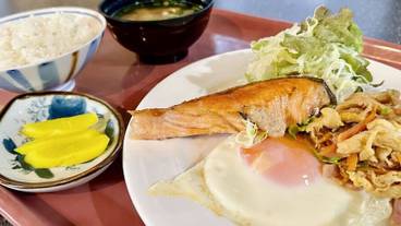 食事・飲み物 / 2