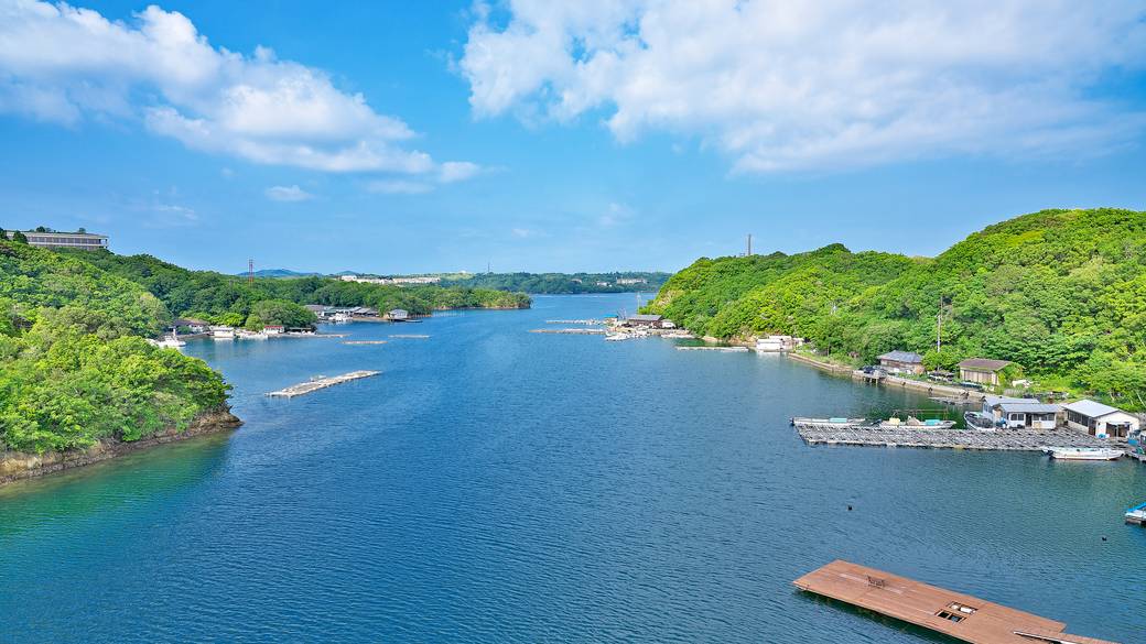 ゆっくり時が流れる賢島
絶景と美食に浸る2日間 / 4