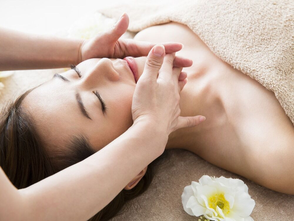 フェイシャル トリートメント