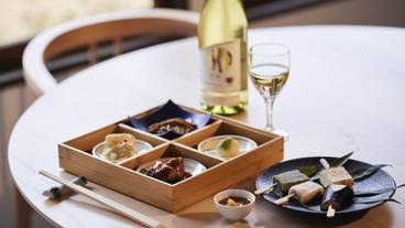 食事・飲み物 / 14