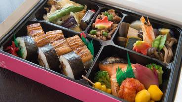 食事・飲み物 / 1