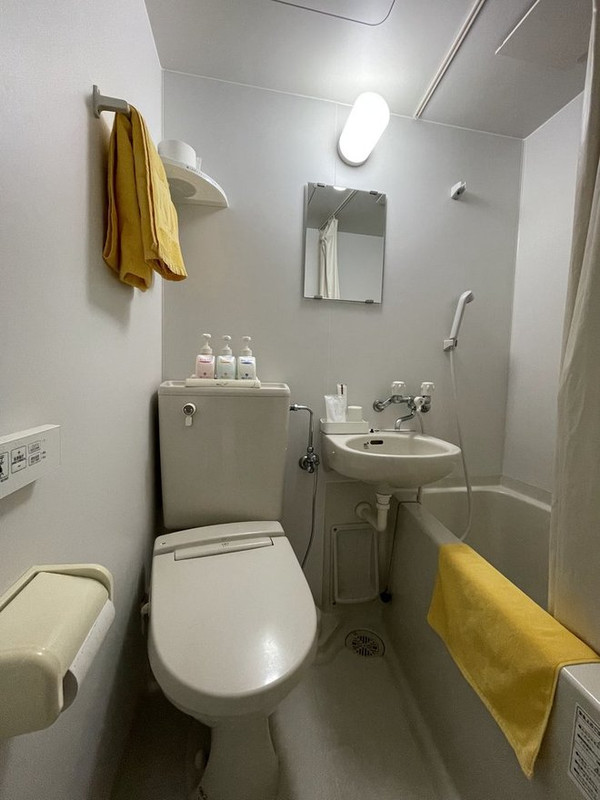 黄色いタオルが昔っぽい…