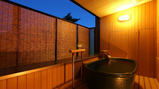 露天風呂付客室 (禁煙)