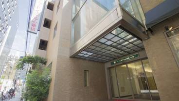 施設の入り口 / 11