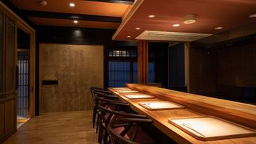 近江屋のダイニング / 2