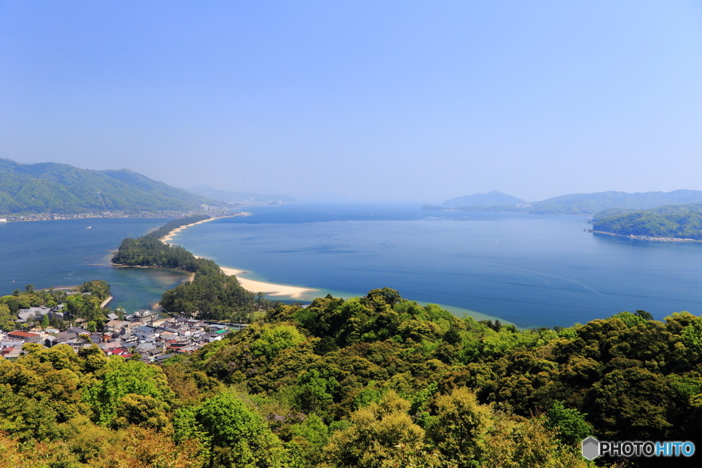 モヤモヤしたら、水辺のきれいな景色を見に行こう。4244799