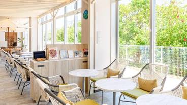 朝食スペース / 15