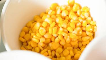 食事・飲み物 / 11