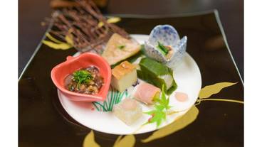 会席の一例(3) / 4