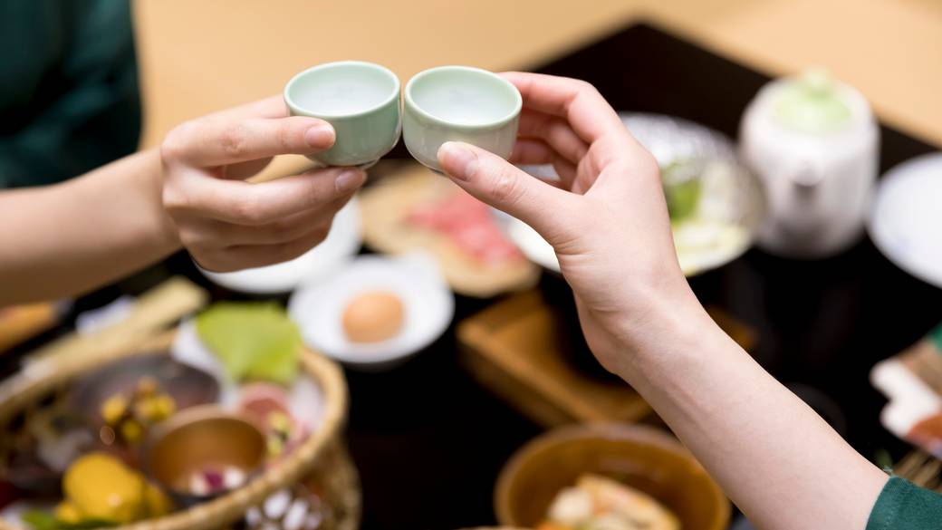目にも楽しい会席料理
地元の旬食材を堪能 / 5