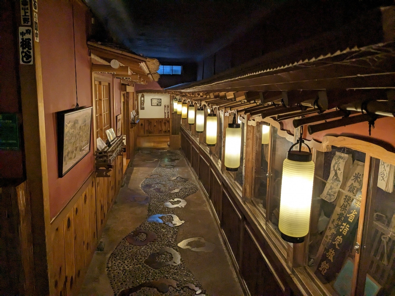 映画の世界に迷い込んだみたい！情緒あふれる老舗旅館4247366