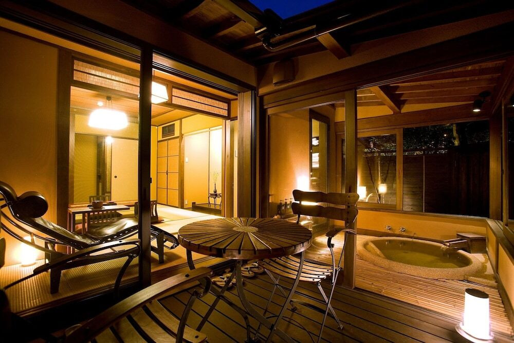 客室露天に部屋食で2人時間を満喫！全6室の隠れ宿4061200