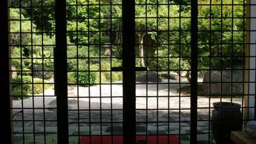 内部エントランス / 2