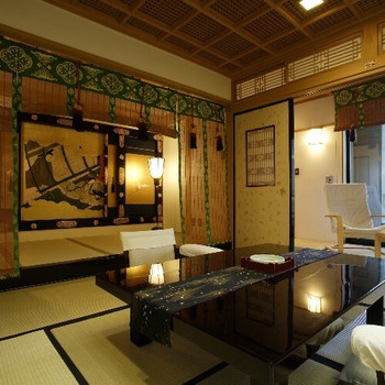 芸術的な客室が魅力。大人にぴったりの贅沢空間4248645