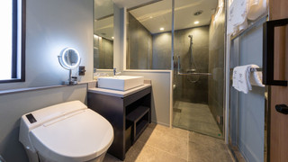 スーペリアダブル クイーンベッド1台 禁煙