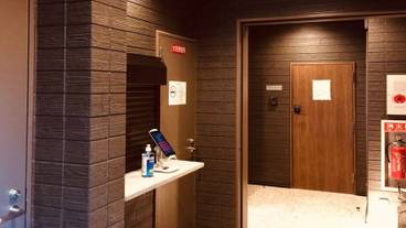 内部エントランス / 3