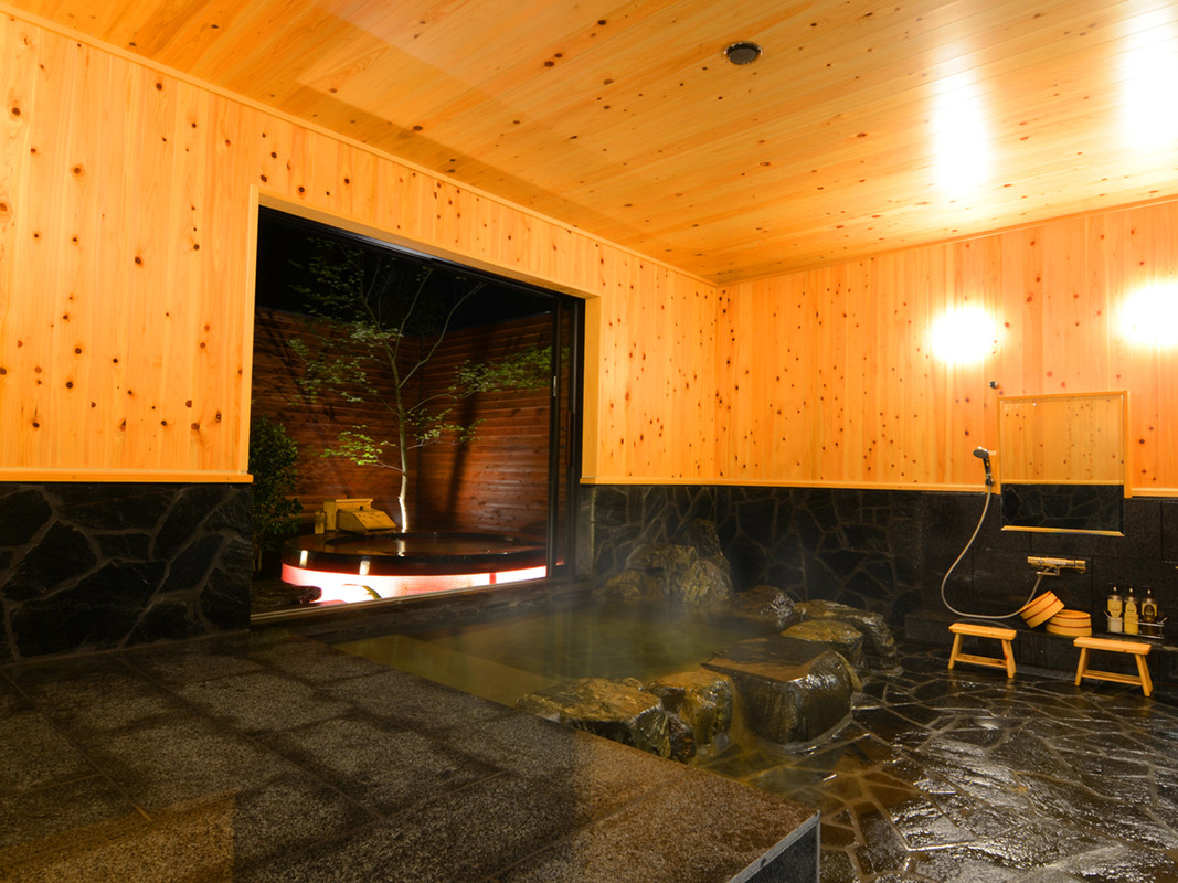 低温岩盤浴付き客室 智 内風呂