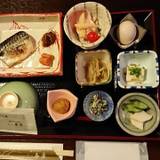 ゆふいん　泰葉（ユフインヤスハ）