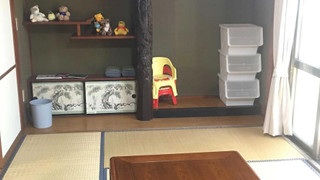 トリプルルーム　共用バスルーム・トイレ　禁煙