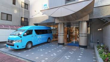 施設の入り口 / 8