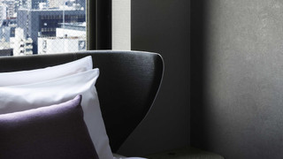 スーペリア ルーム クイーンベッド 1 台 (with Washing Machine)