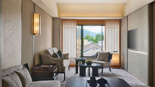 スイート 1 ベッドルーム (1 King Bed)