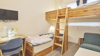 段違いツインルーム 禁煙