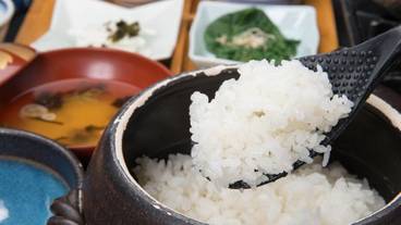 食事・飲み物 / 3