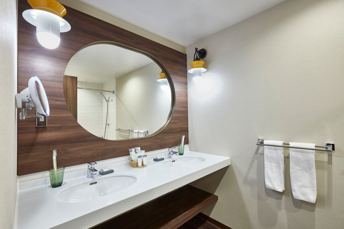 ファミリースーペリアルーム バスルーム一例