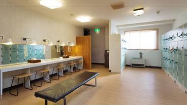 大浴場 脱衣所 / 4