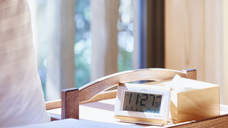 ダブルルーム クイーンベッド 1 台 禁煙 キッチン