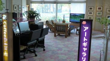 ロビーラウンジ / 5