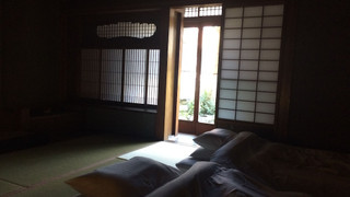 クラシック 4 人部屋 禁煙