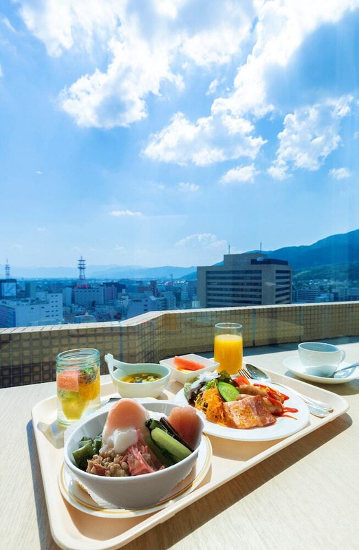 朝食ビュッフェ
