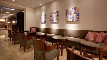 ロビーラウンジ / 4