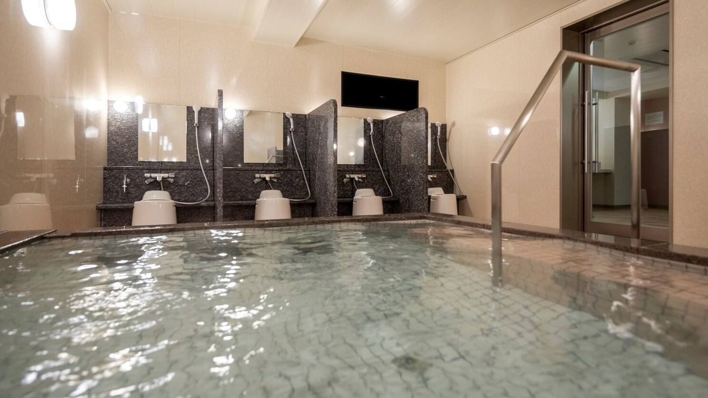 地元食材を使ったメニューからデザートまでそろう朝食3463319