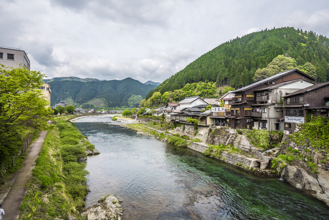 《岐阜県》郡上八幡 吉田川