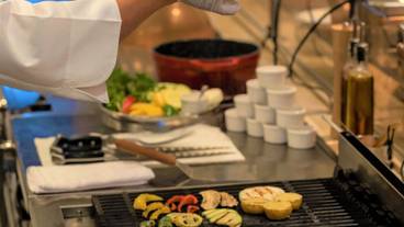 食事・飲み物 / 3