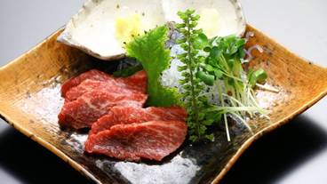 食事・飲み物 / 16