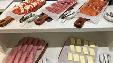 朝食ビュッフェ / 4